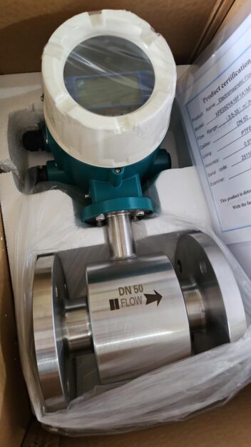 ELECTROMAGNETIC FLOW METER MERK PONOT MODEL XFE050YA16F1A1M2-89 SIZE 2 INCH